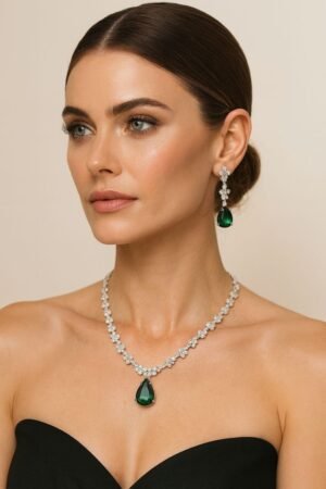 Emerald Royale Imitation Necklace & Earrings Set