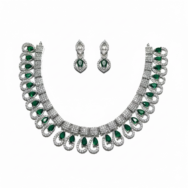 Pearl Divine Emerald Aura Grace Necklace Set